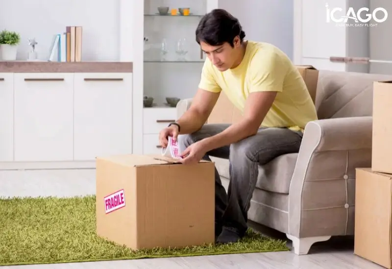 Nên dán thêm nhãn “hàng dễ vỡ/fragile” ngoài thùng nếu có hàng dễ vỡ bên trong